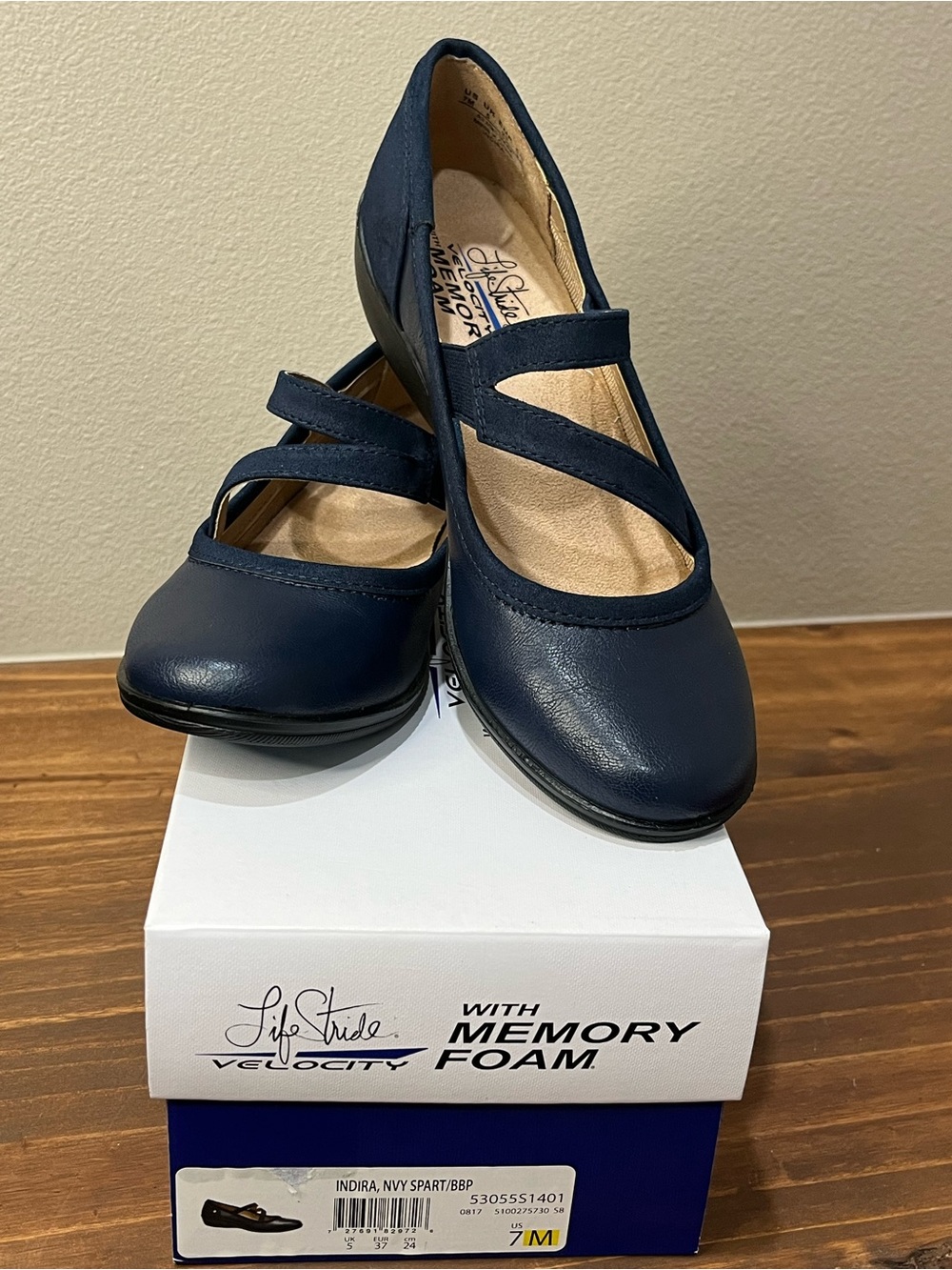 Life Stride Velocity Memory Foam Women Flex Sz 7M “Indira” Mary Jane Flats Navy